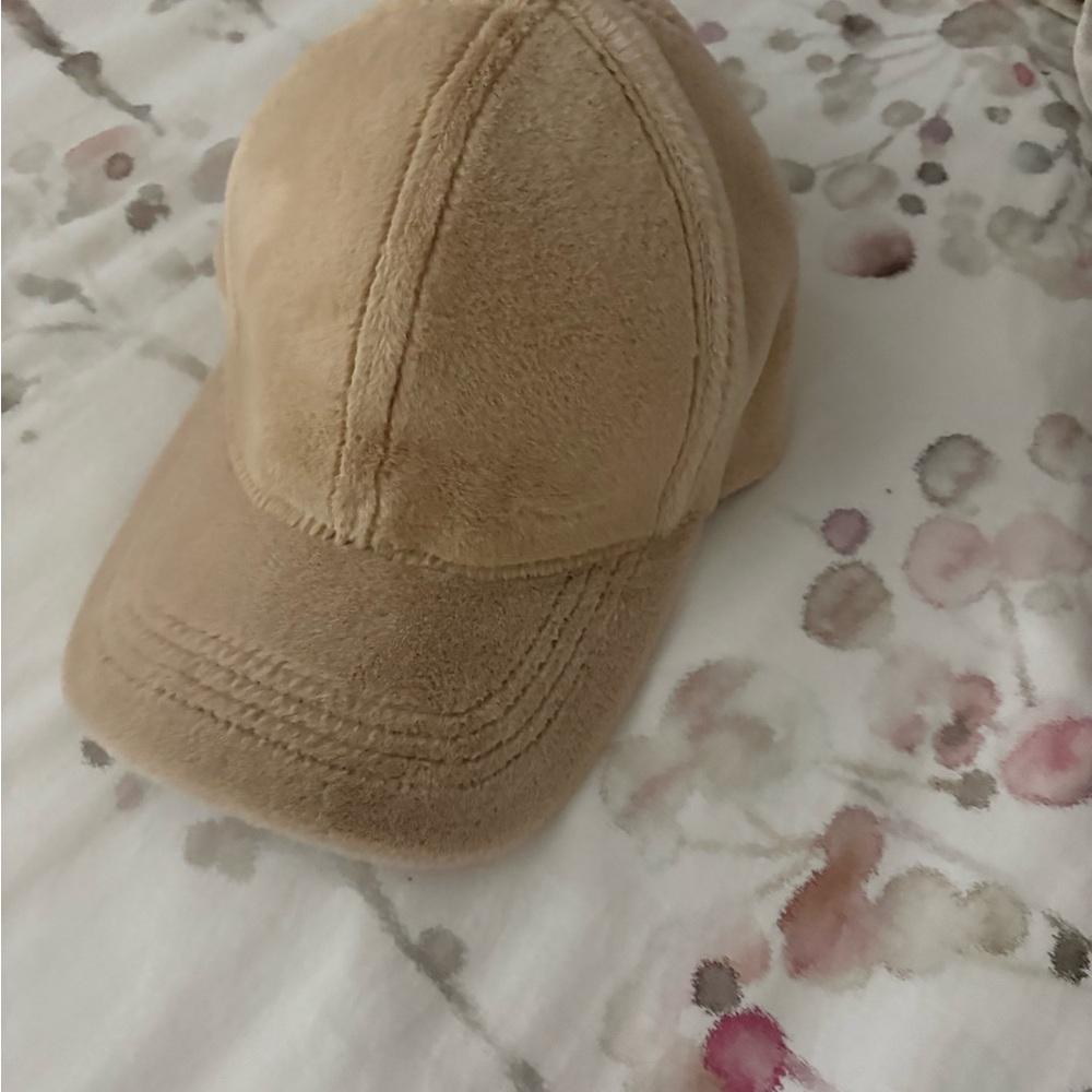 Tan Fleece Baseball Cap